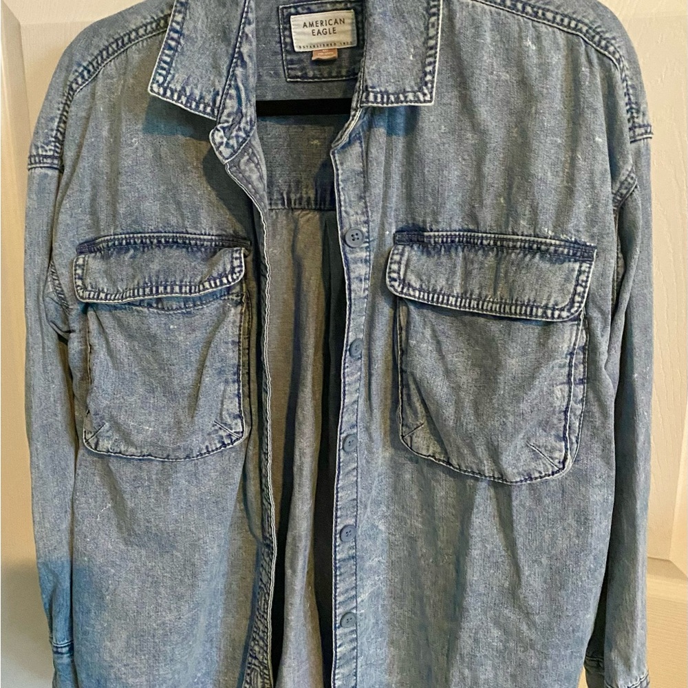 American Eagle Outfitters Light Blue Denim Button Down Shirt